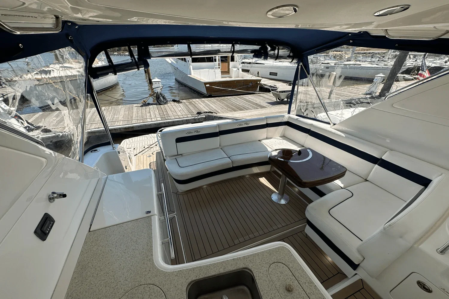 2011 Sea Ray 450 SUNDANCER Image Thumbnail #18