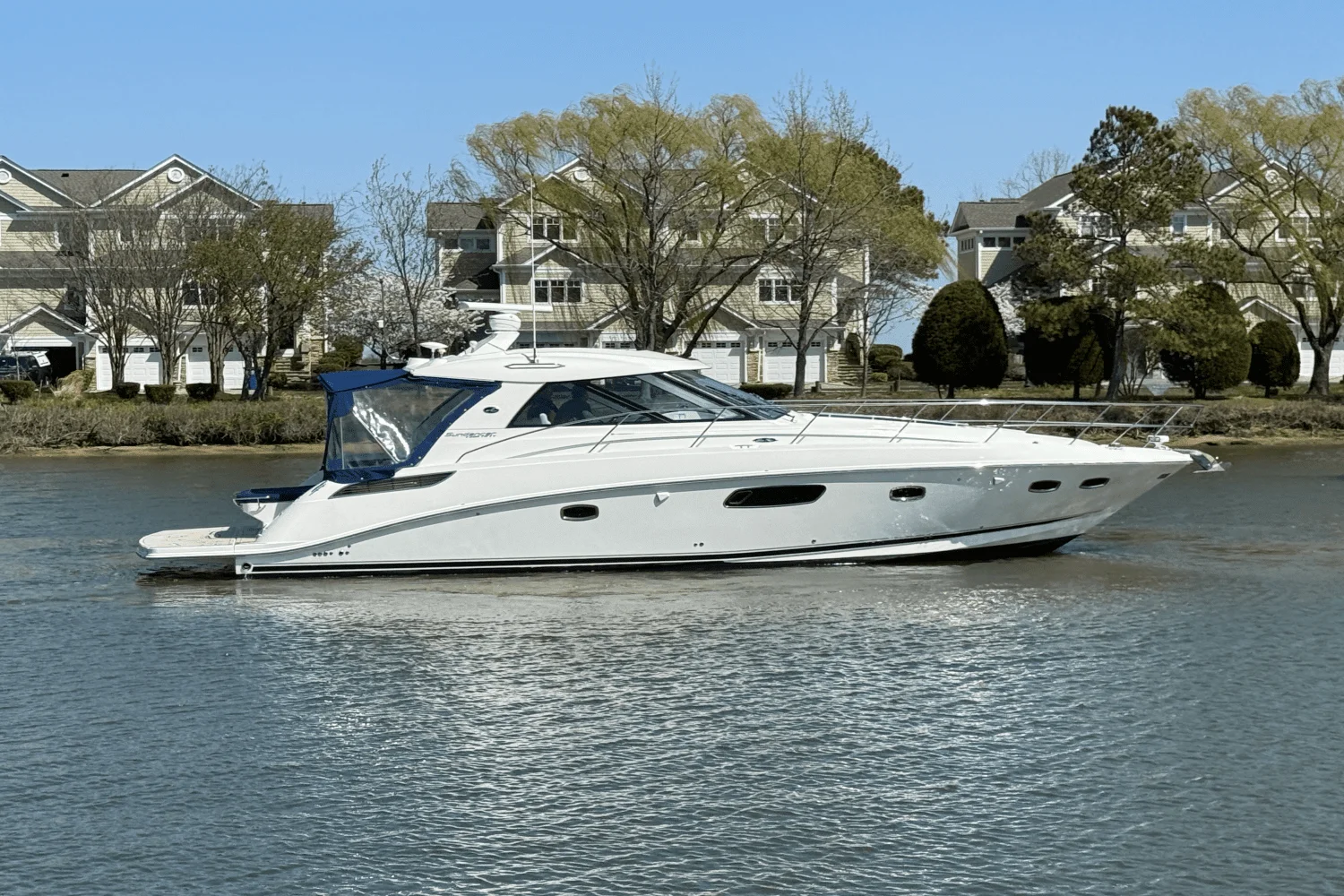 2011 Sea Ray 450 SUNDANCER Image Thumbnail #6