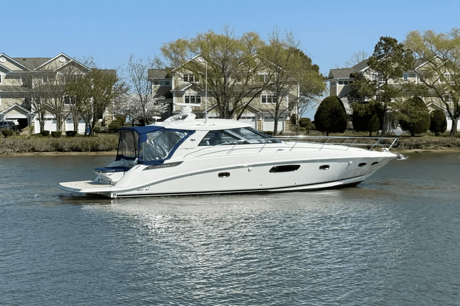 2011 Sea Ray 450 SUNDANCER Image Thumbnail #7
