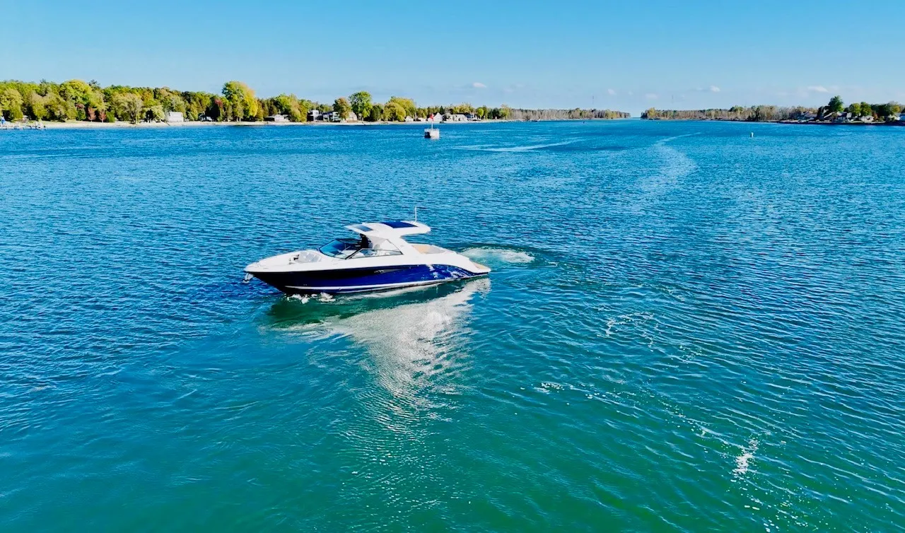 2022 Sea Ray 400 SLX Image Thumbnail #5