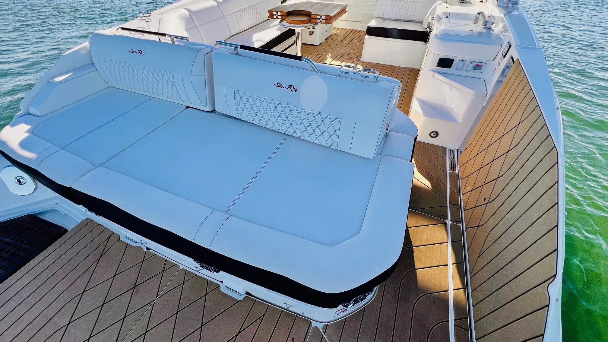 2022 Sea Ray 400 SLX Image Thumbnail #23