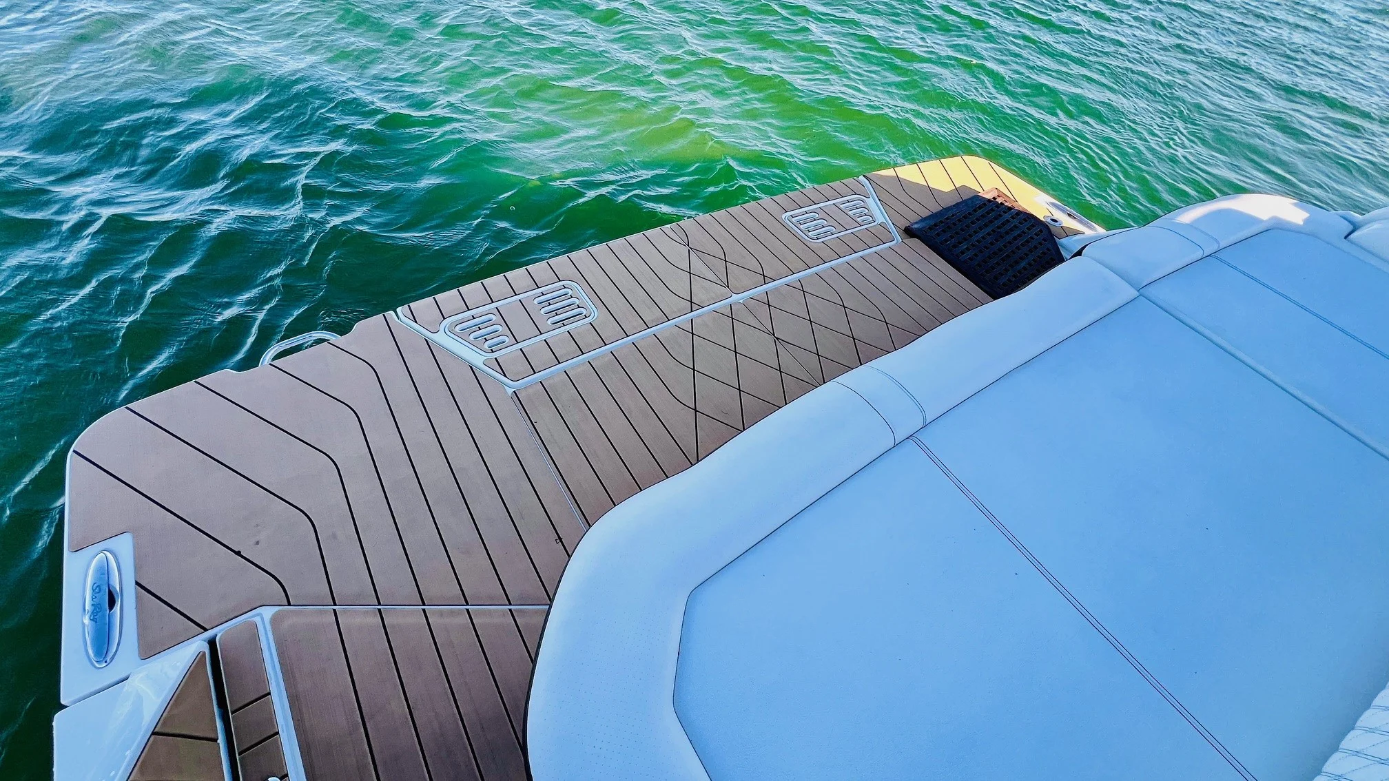 2022 Sea Ray 400 SLX Image Thumbnail #22