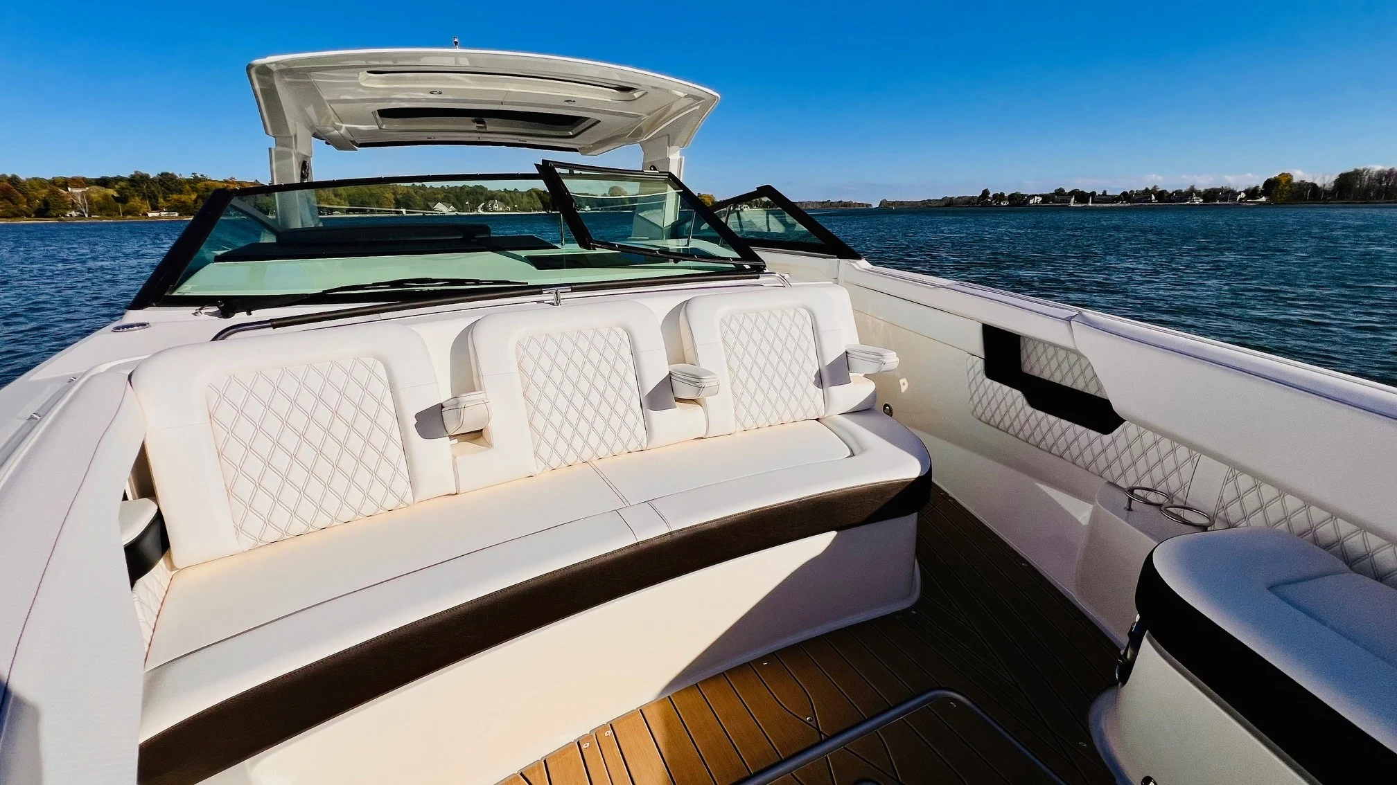 2022 Sea Ray 400 SLX Image Thumbnail #47