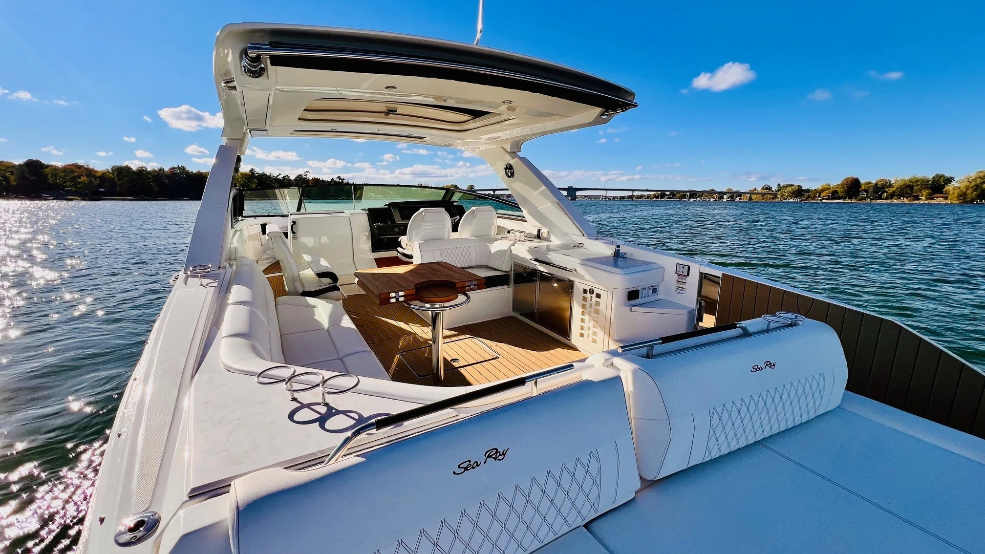 2022 Sea Ray 400 SLX Image Thumbnail #32