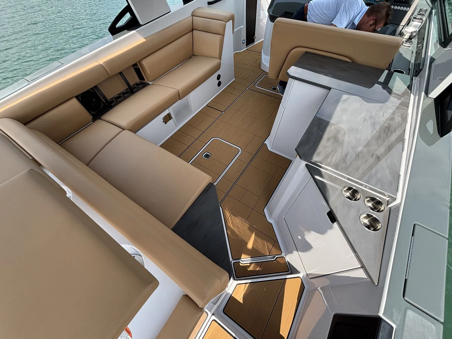 2024 Aviara AV32 Image Thumbnail #21