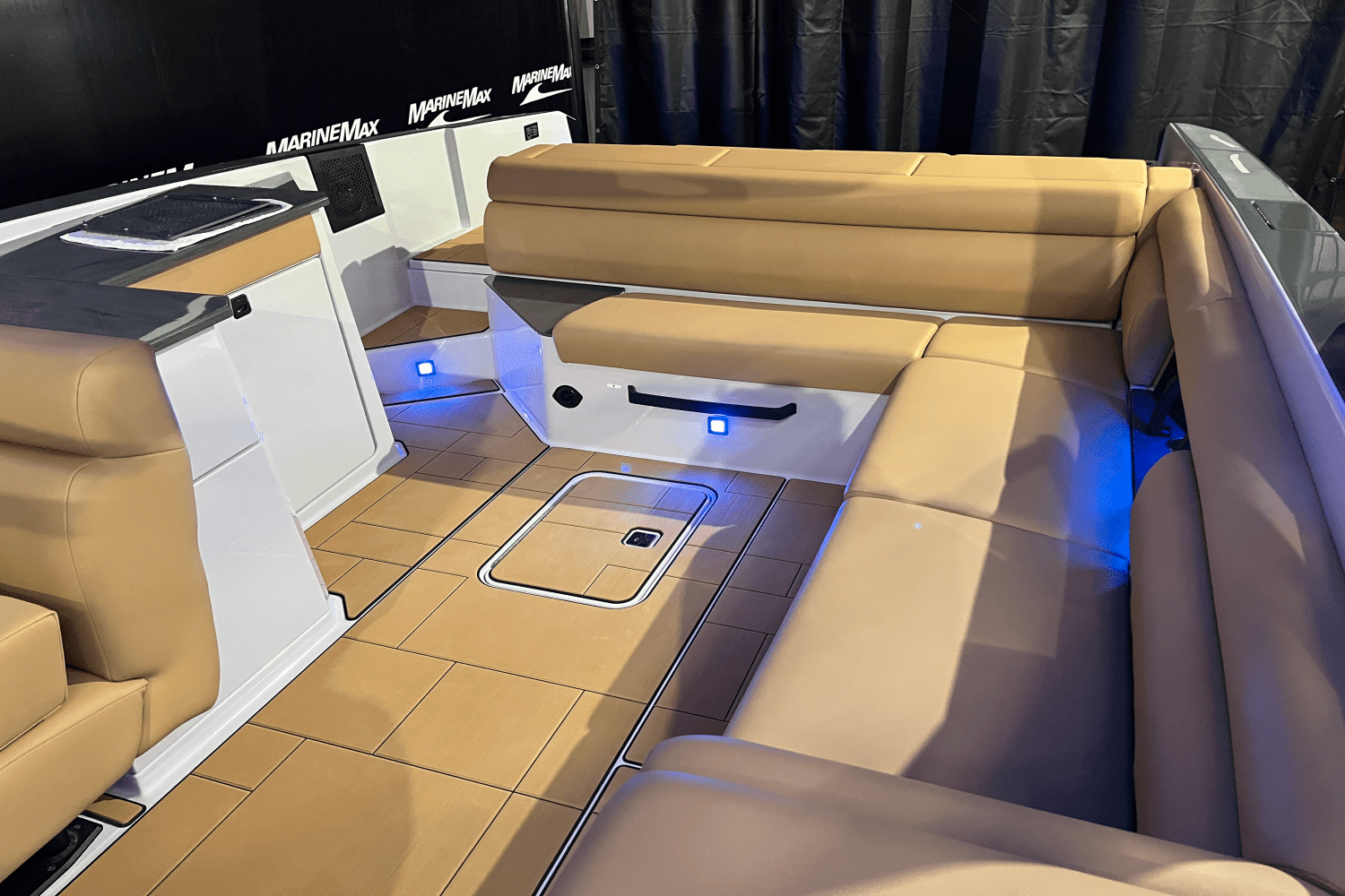 2024 Aviara AV32 Image Thumbnail #9