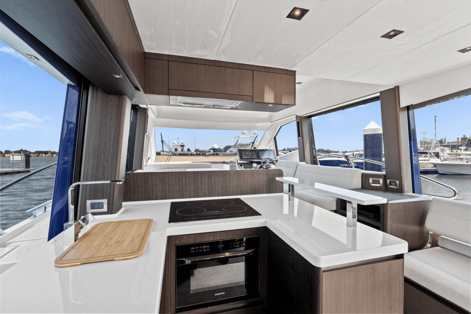 2024 Galeon 500 FLY Image Thumbnail #33