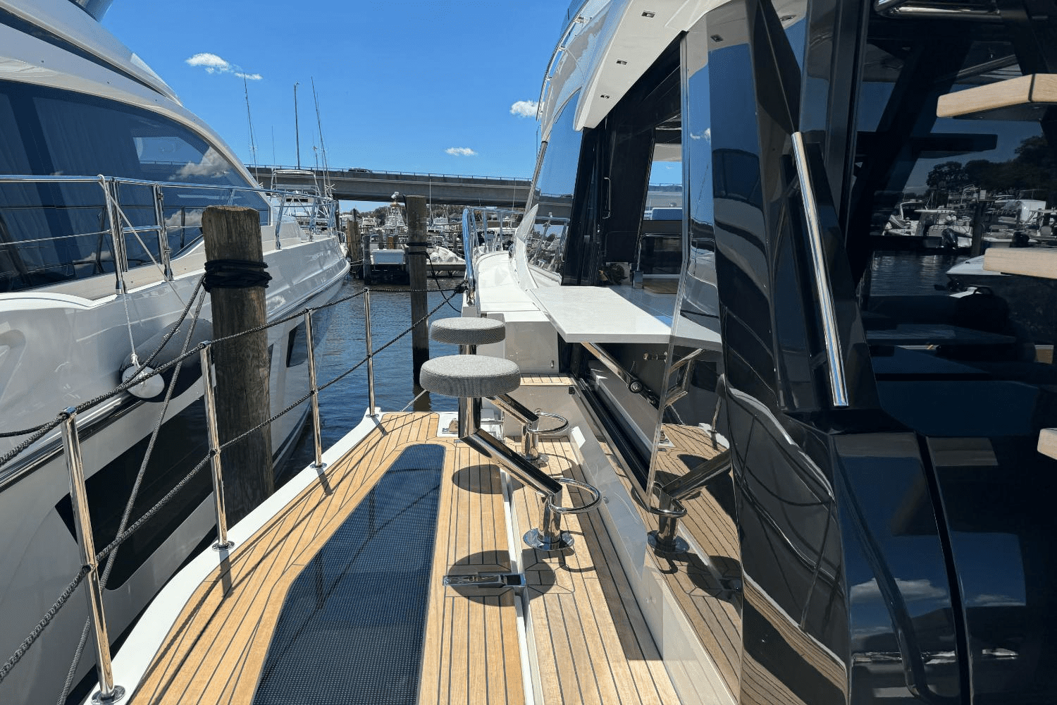 2024 Galeon 500 FLY Image Thumbnail #4