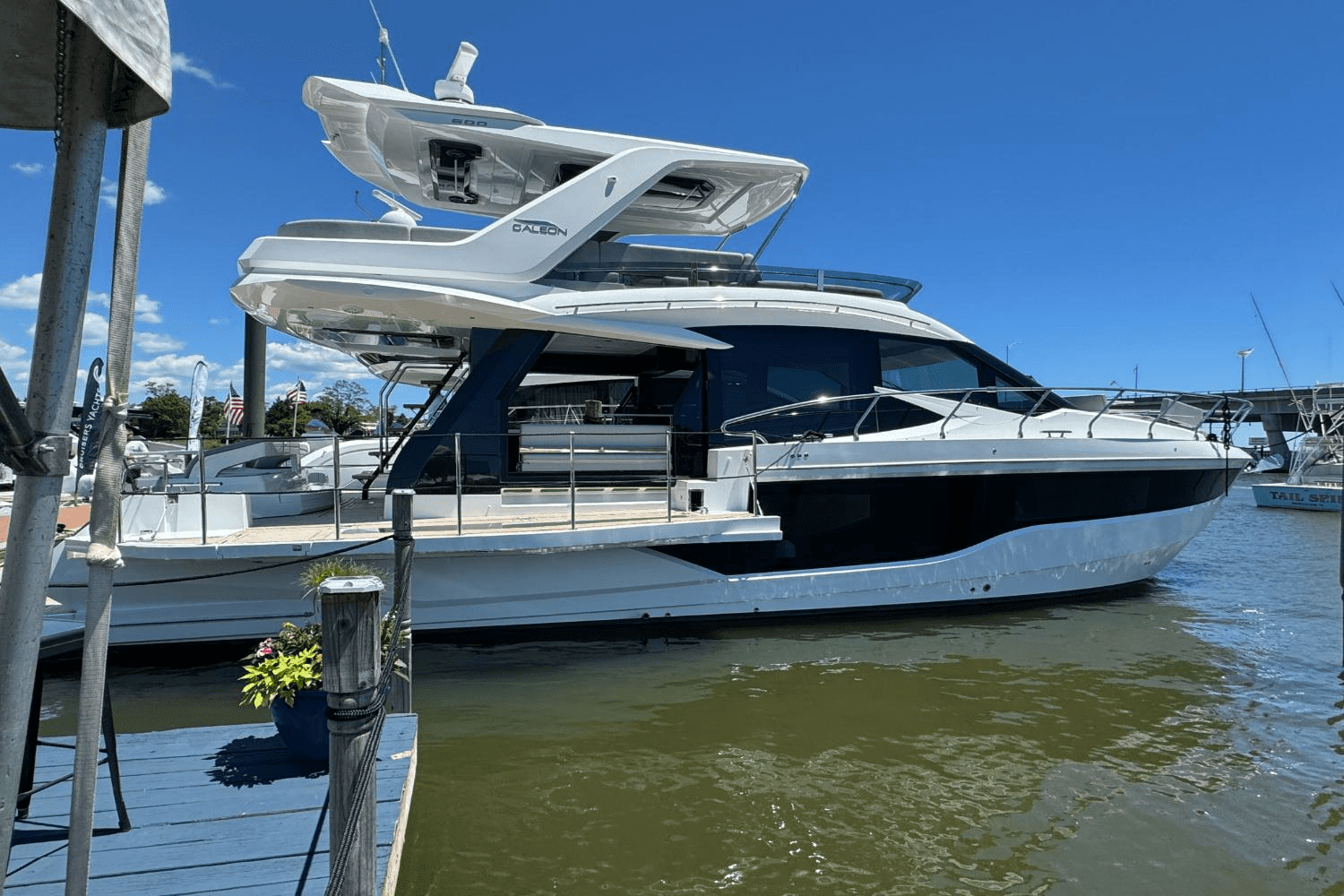 2024 Galeon 500 FLY Image Thumbnail #1