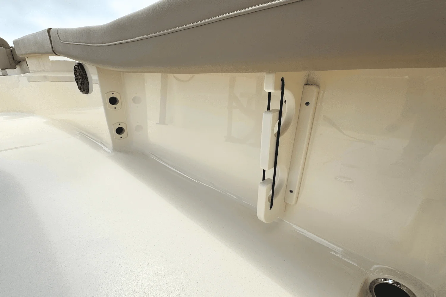 2024 Scout 215 XSF Image Thumbnail #6