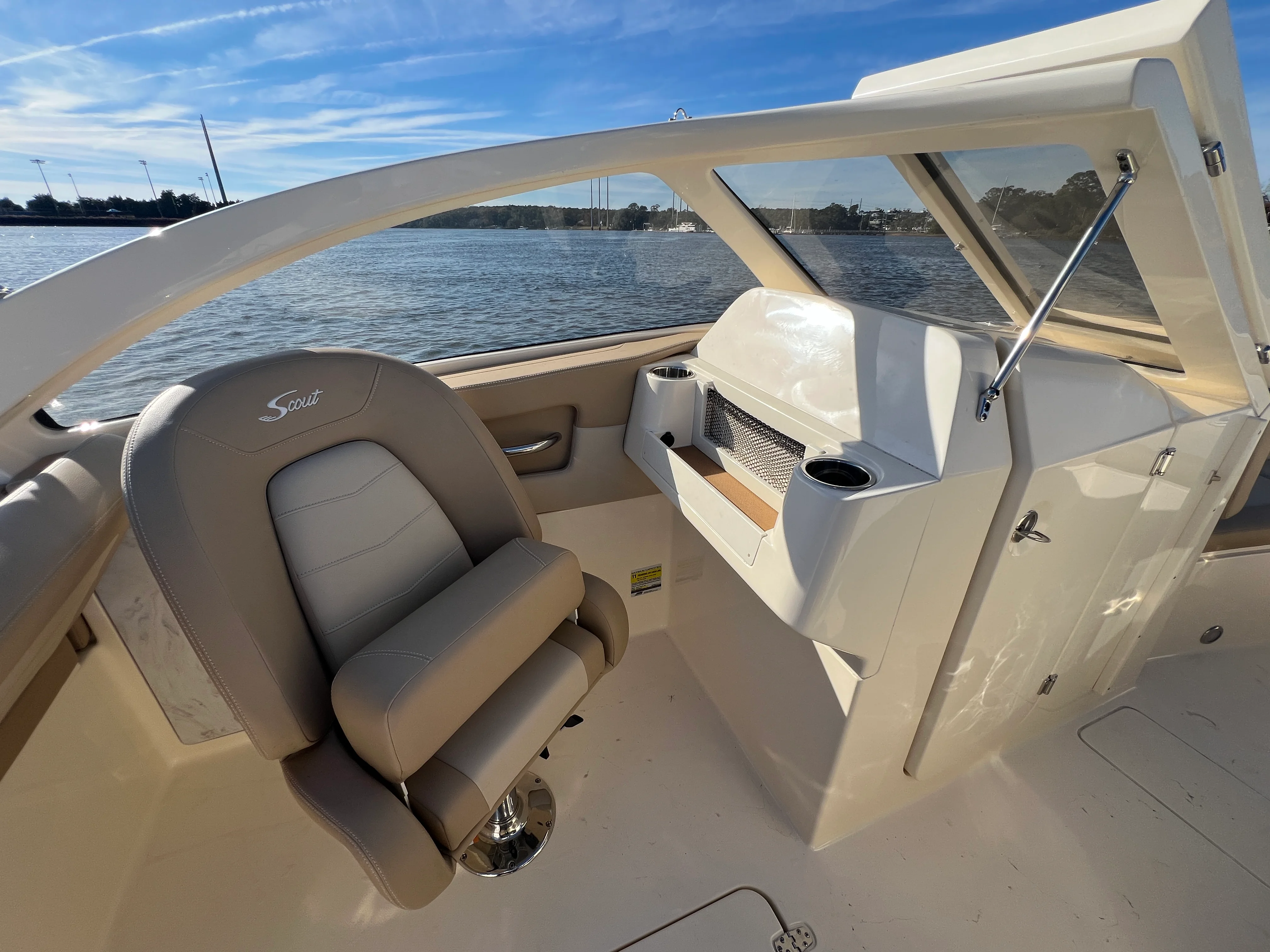 2025 Scout 240 Dorado Image Thumbnail #18