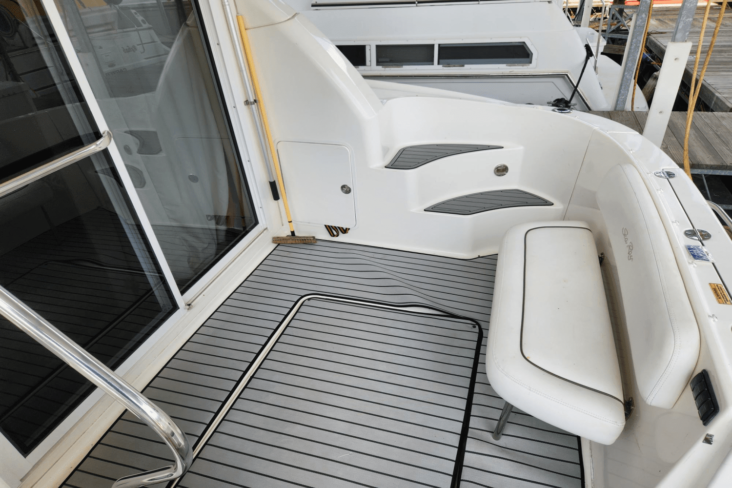 2007 Sea Ray 36 SEDAN BRIDGE MarineMax Cumming