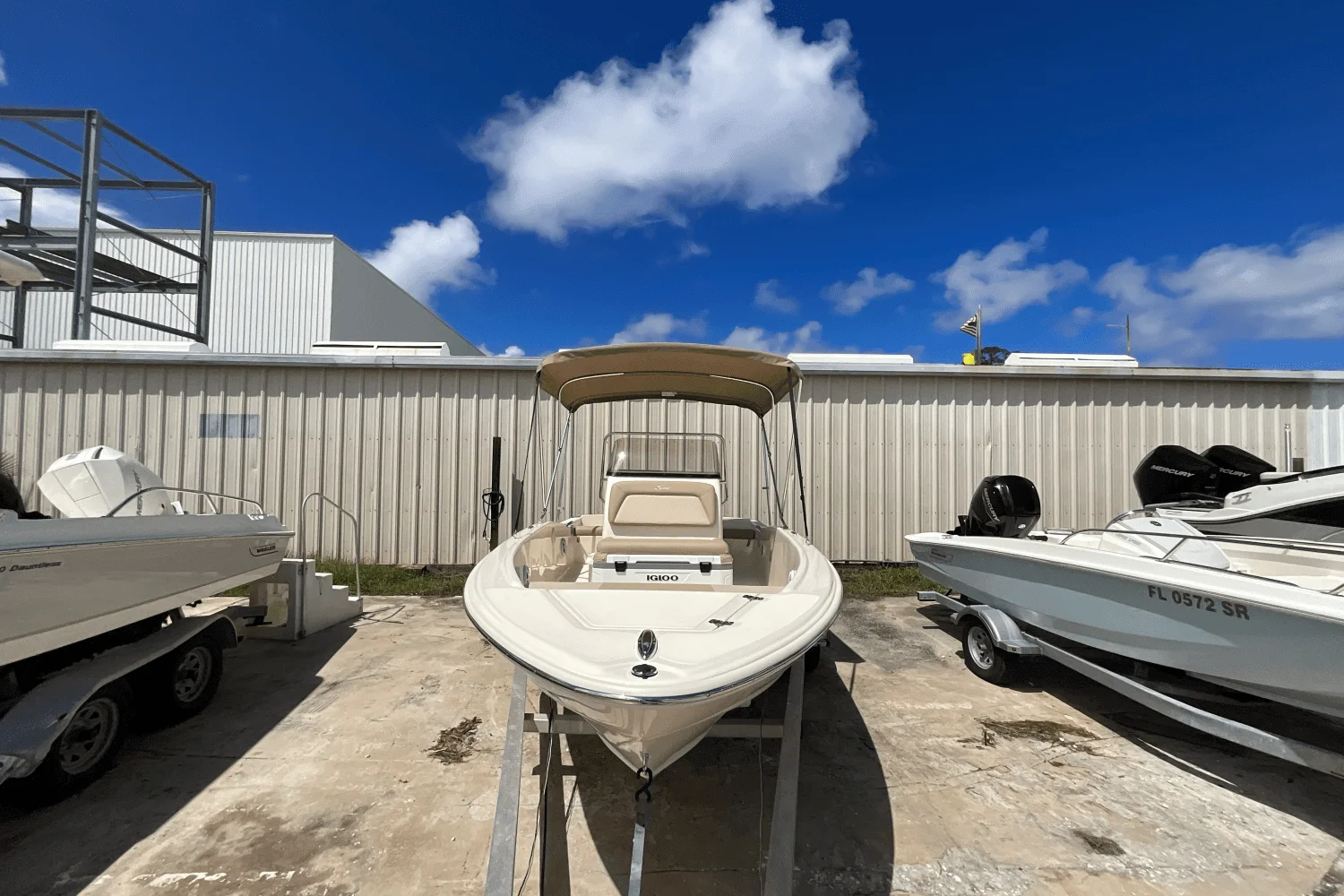 2025 Scout 175 Sportfish Image Thumbnail #2