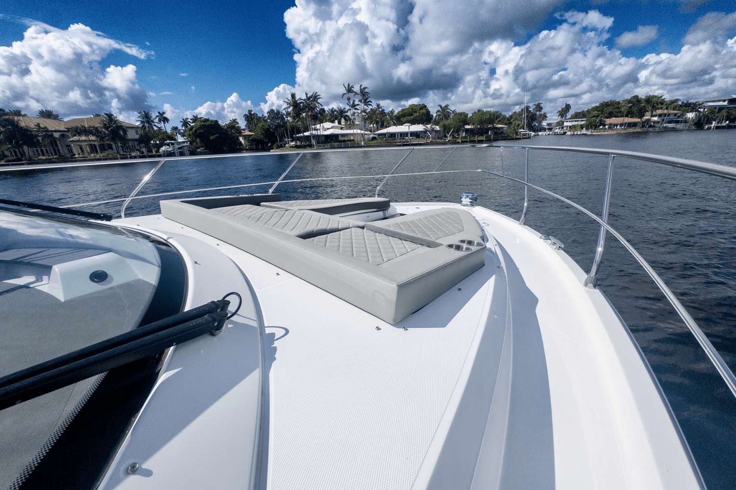 2024 Cruisers Yachts 42 Cantius Image Thumbnail #25