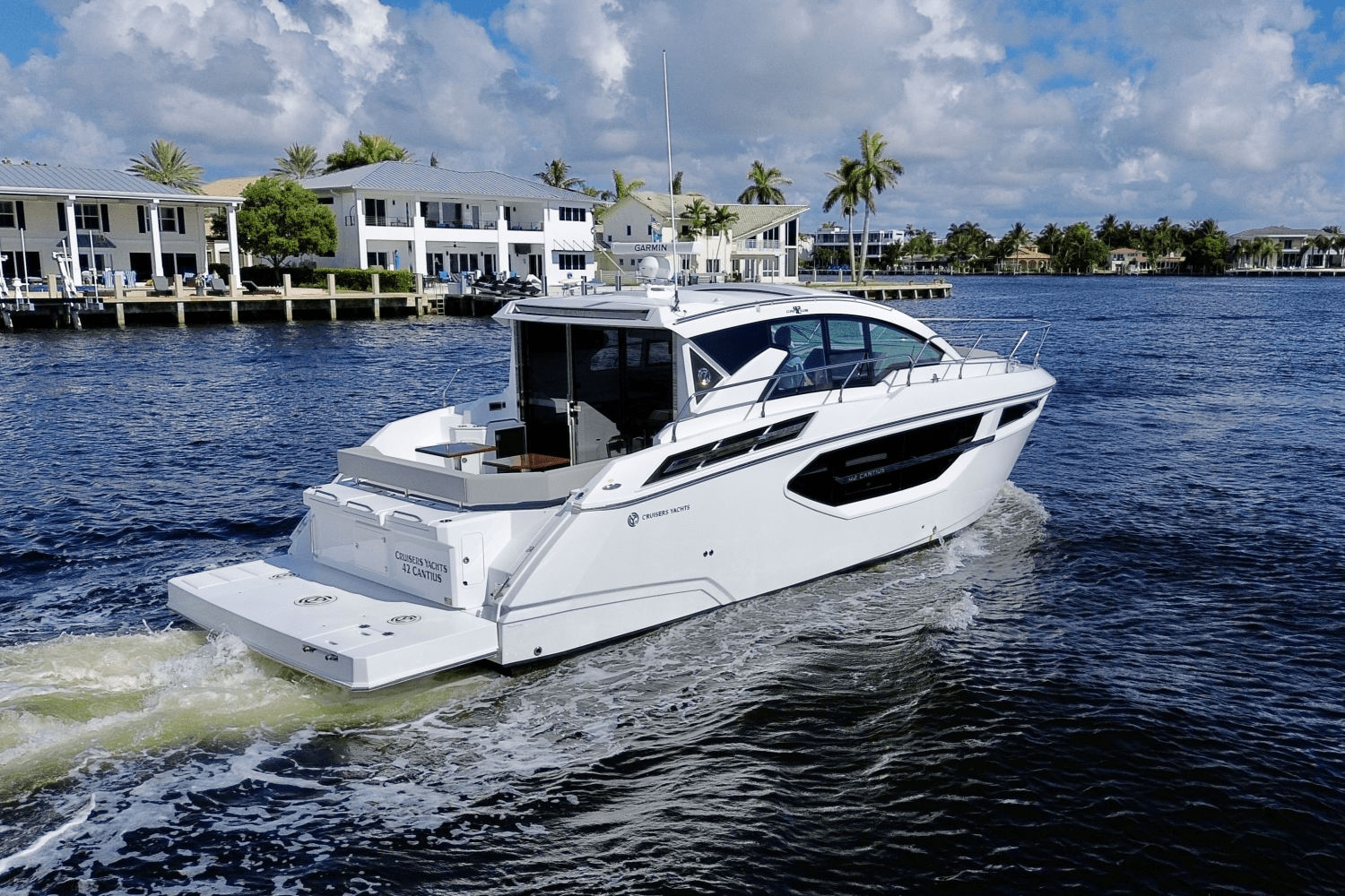 2024 Cruisers Yachts 42 Cantius Image Thumbnail #9