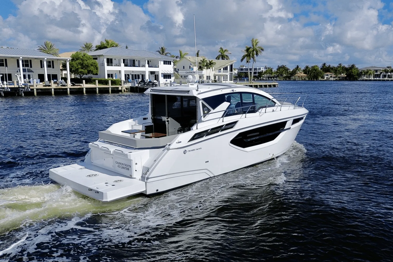 2024 Cruisers Yachts 42 Cantius Image Thumbnail #9