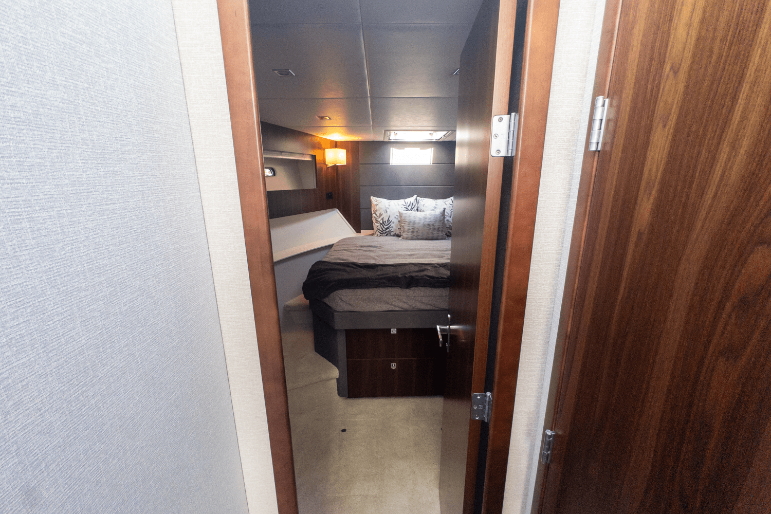 2024 Cruisers Yachts 42 Cantius Image Thumbnail #57
