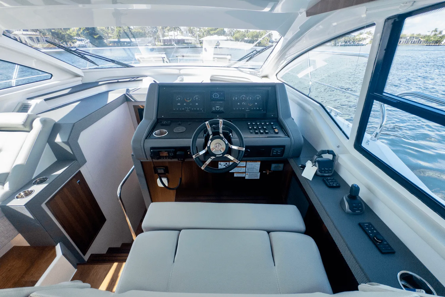 2024 Cruisers Yachts 42 Cantius Image Thumbnail #46