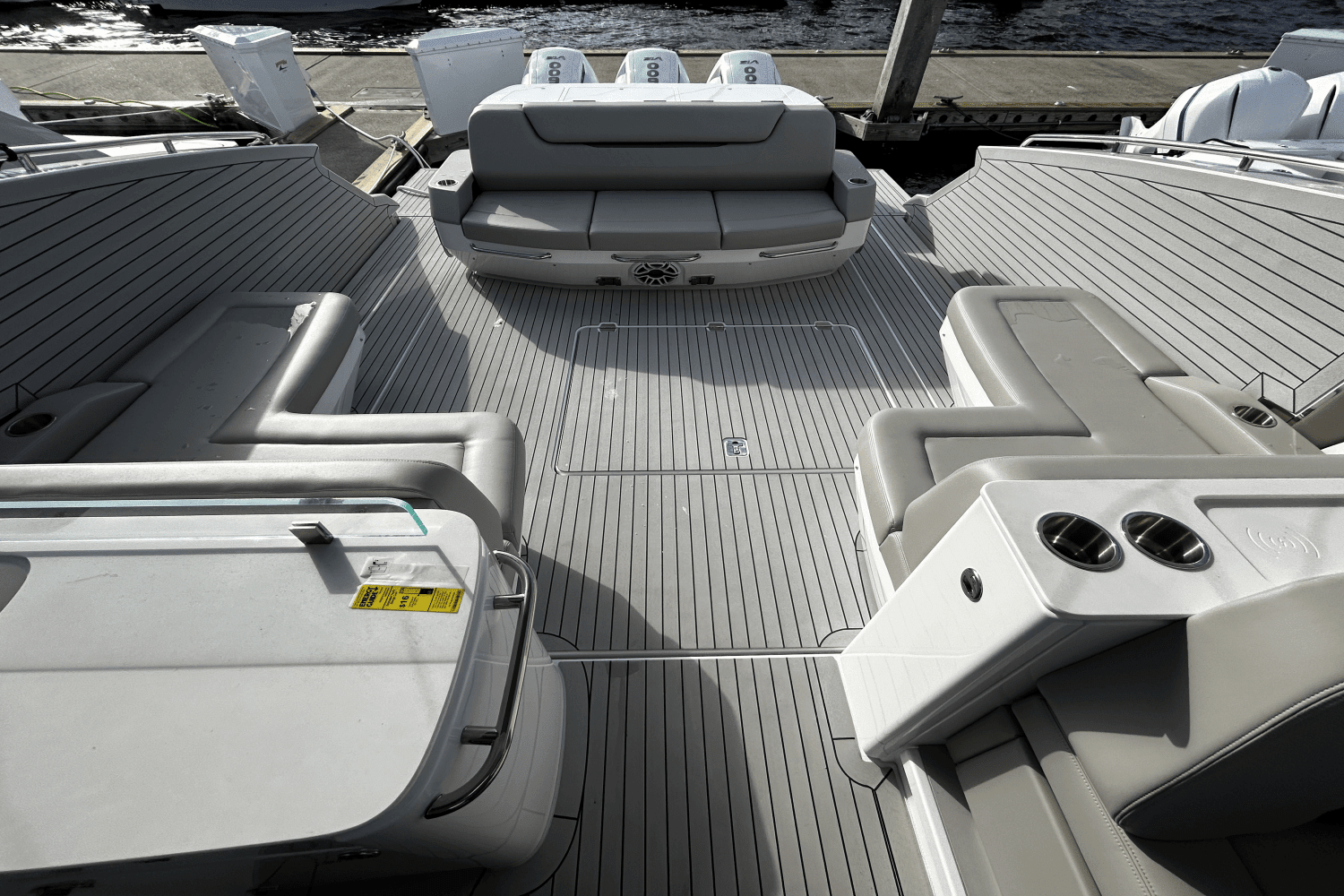2024 Cruisers Yachts
                                                             50 GLS Outboard Image Thumbnail #8