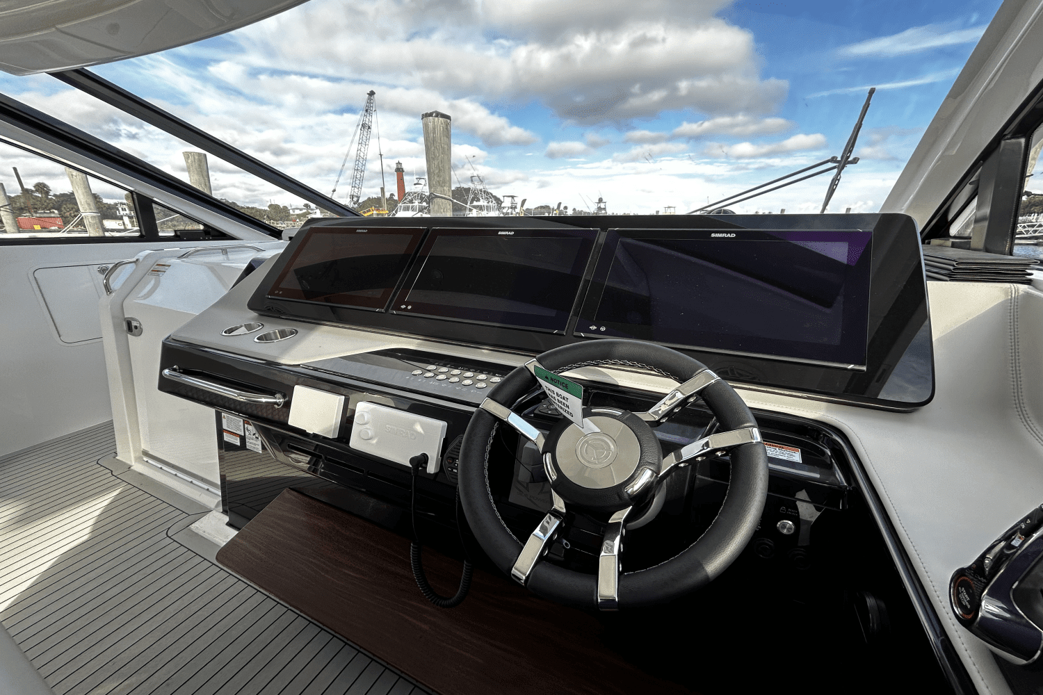 2024 Cruisers Yachts
                                                             50 GLS Outboard Image Thumbnail #6