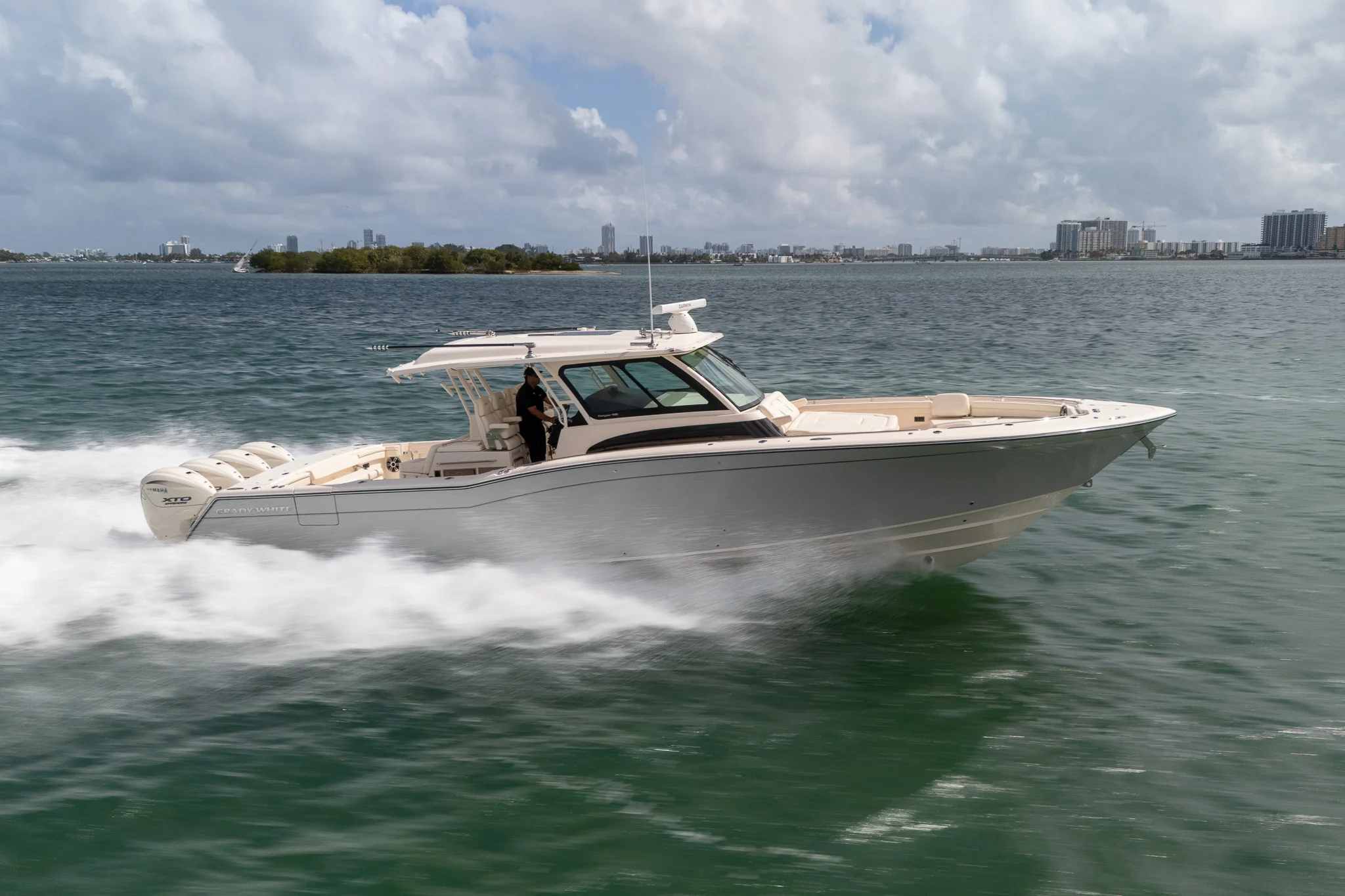 2025 Grady-White Canyon 456 Image Thumbnail #17