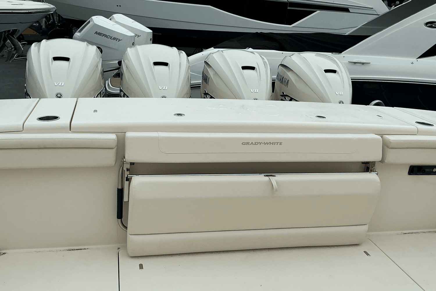 2025 Grady-White Canyon 456 Image Thumbnail #17