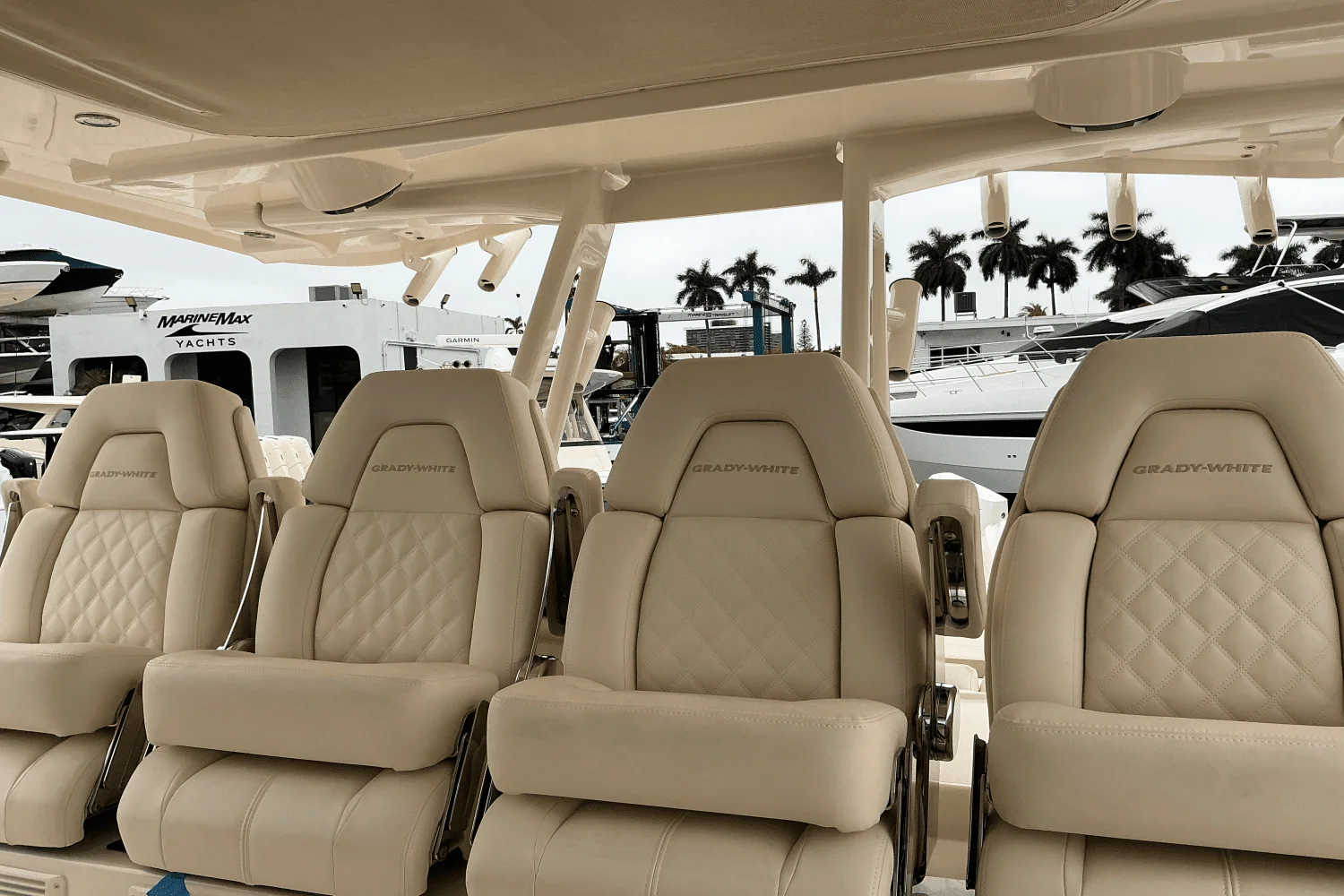 2025 Grady-White Canyon 456 Image Thumbnail #38