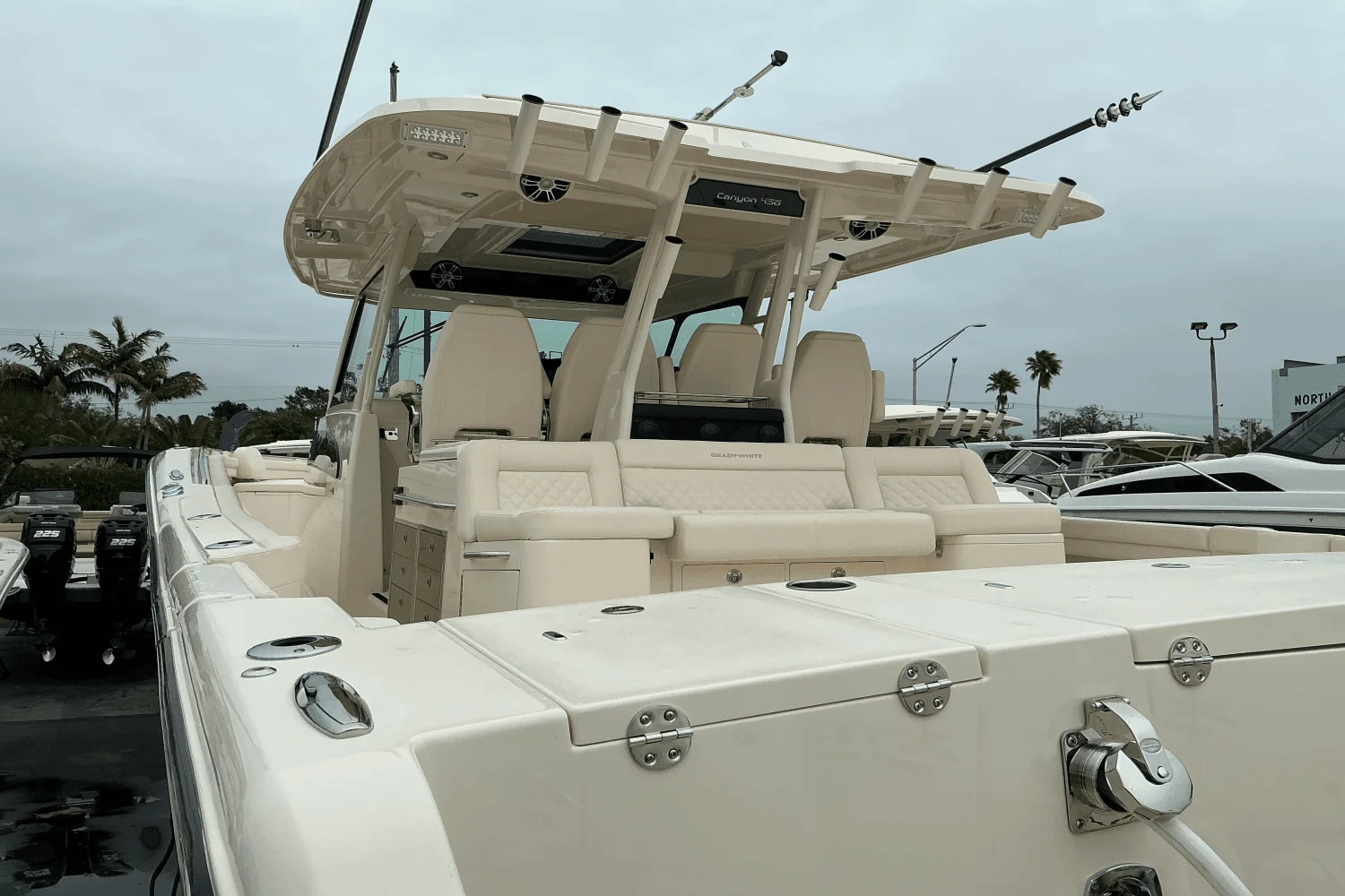 2025 Grady-White Canyon 456 Image Thumbnail #39