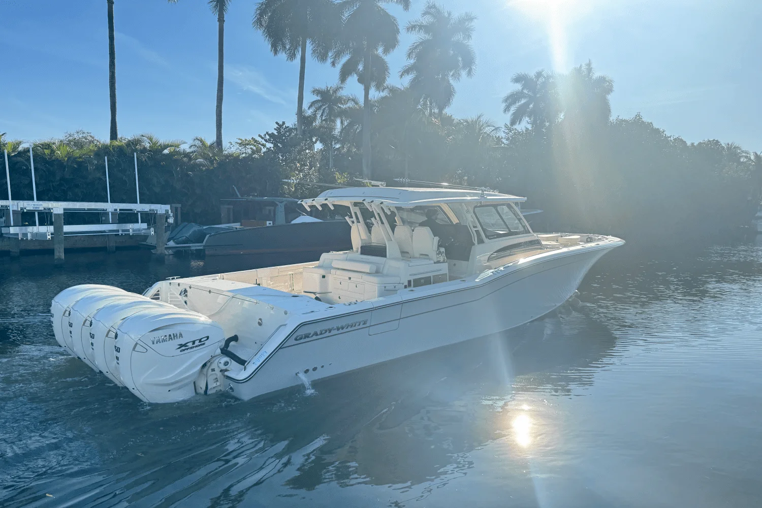 2025 Grady-White Canyon 456 Image Thumbnail #1