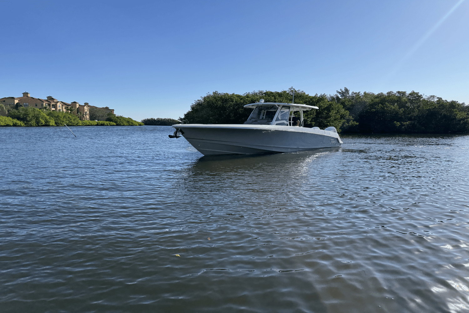 2024 Boston Whaler 380 Outrage Image Thumbnail #8