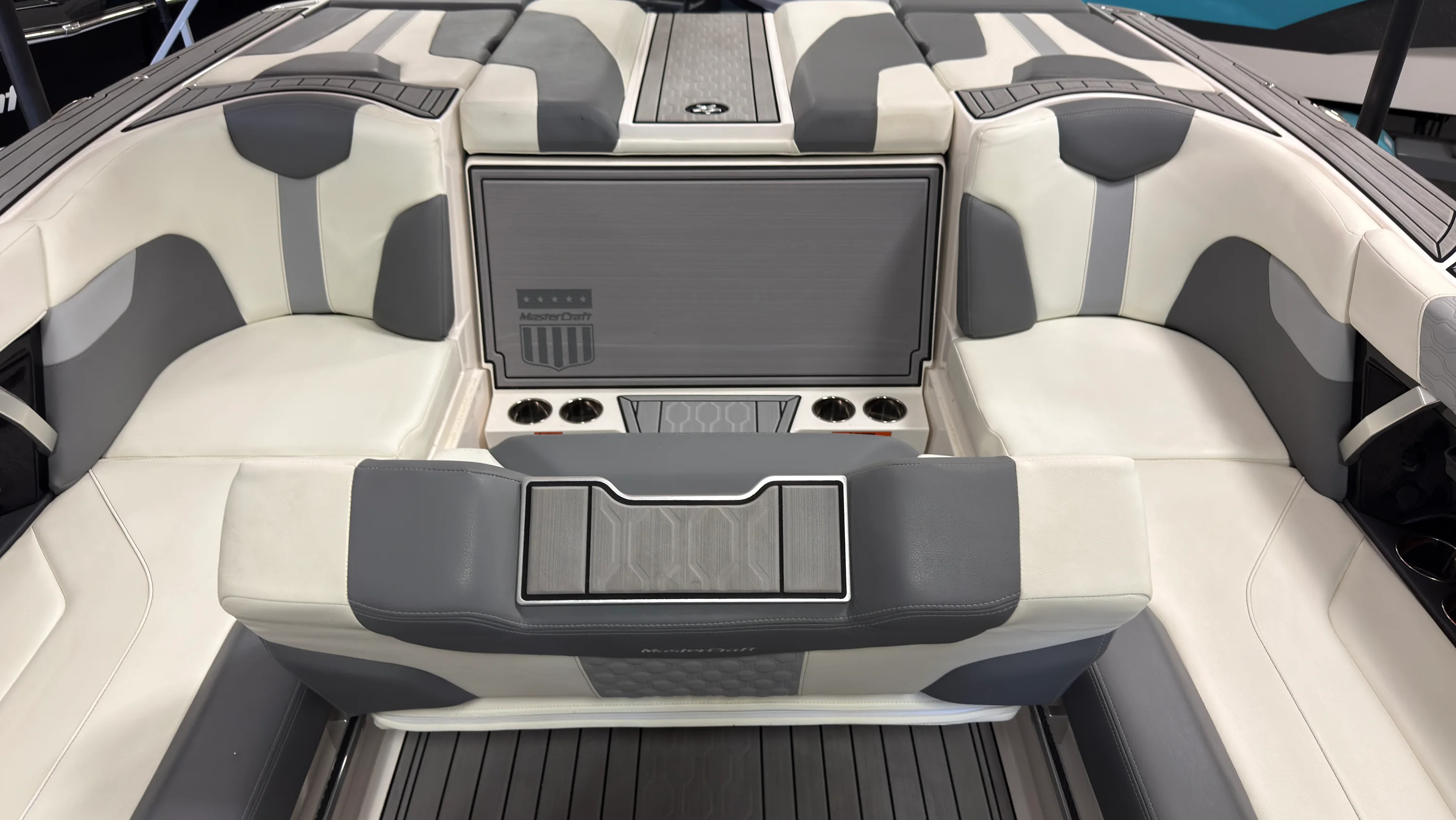 2024 Mastercraft XT25 Image Thumbnail #11