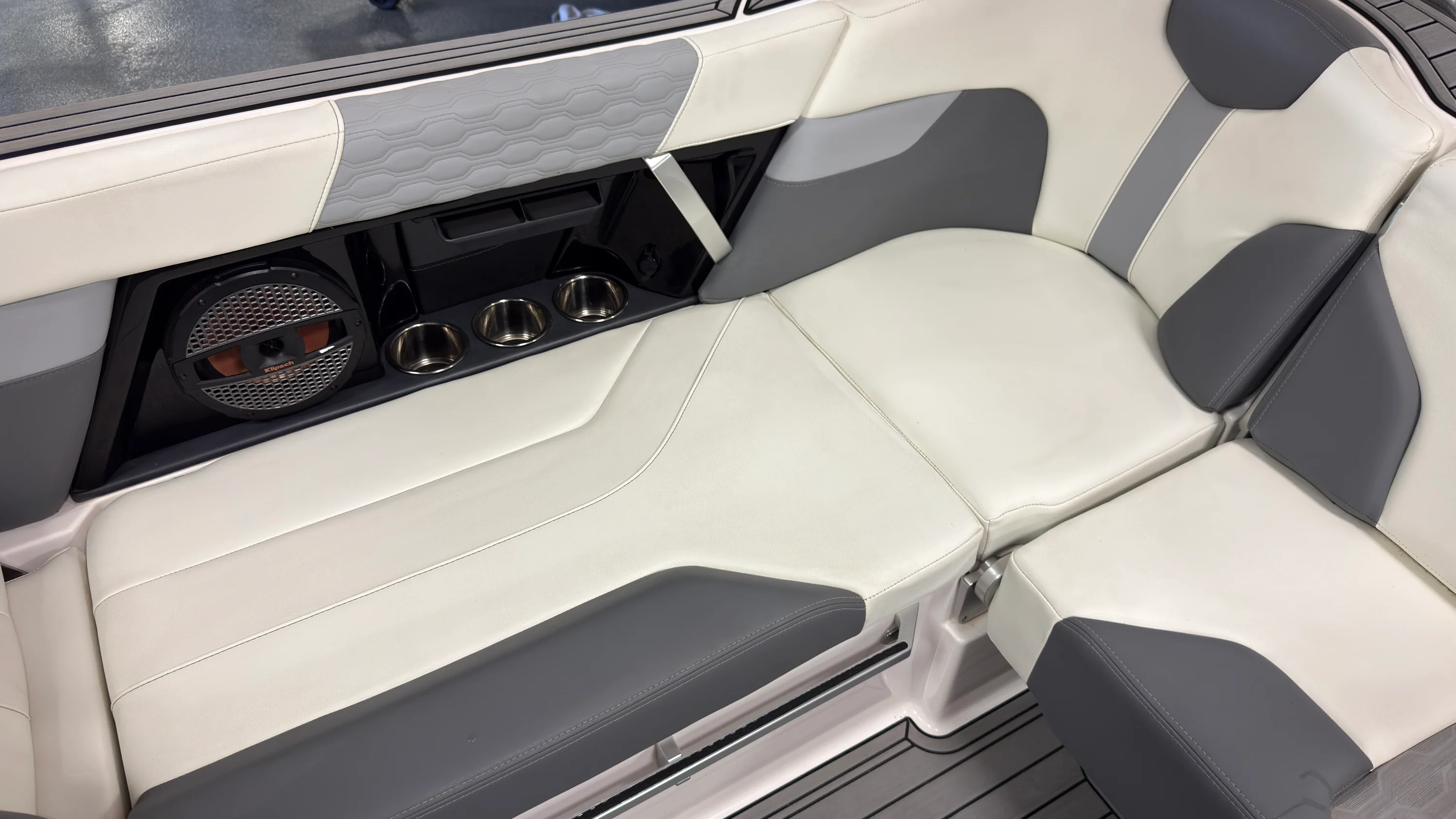 2024 Mastercraft XT25 Image Thumbnail #17