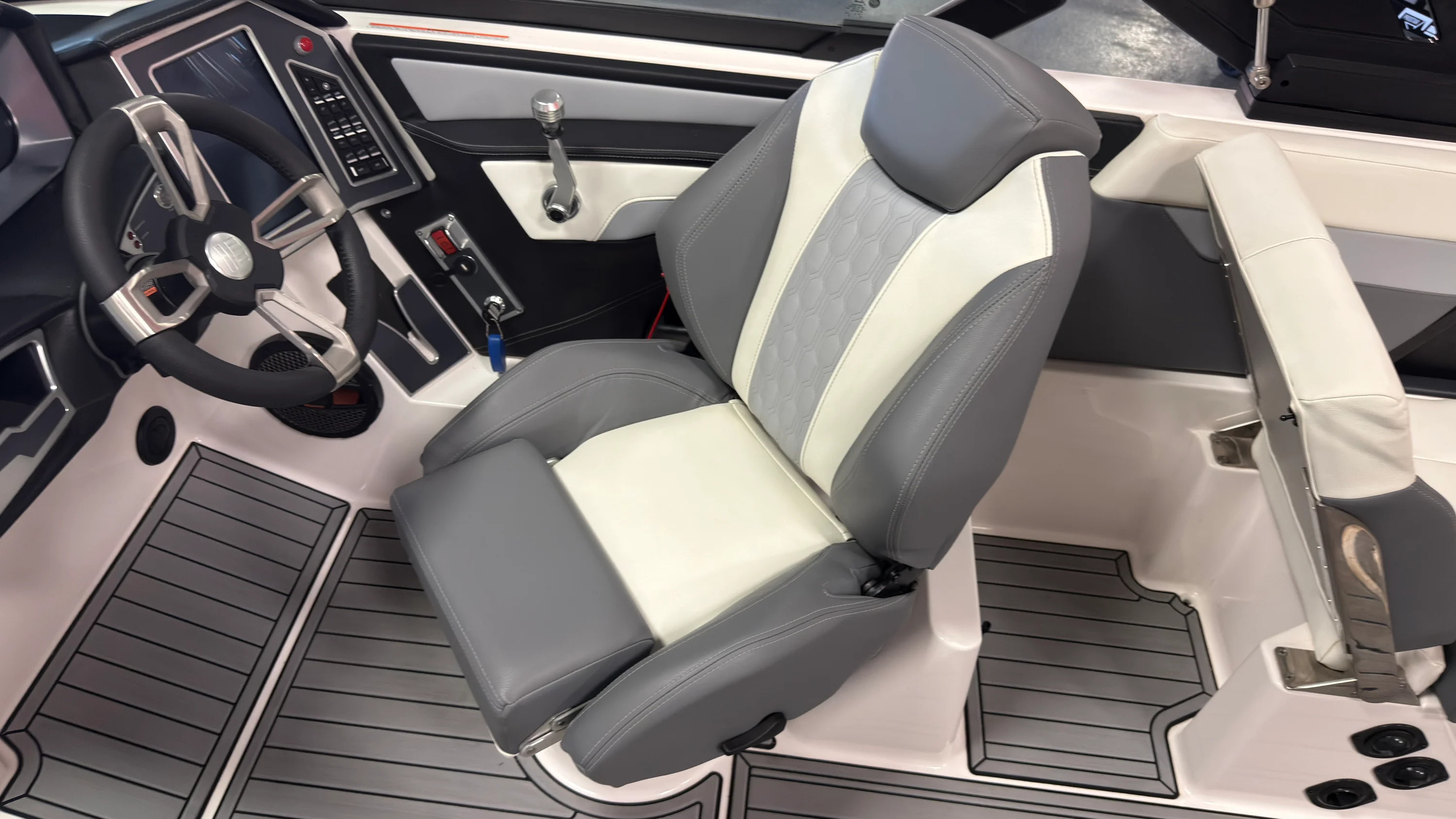 2024 Mastercraft XT25 Image Thumbnail #28