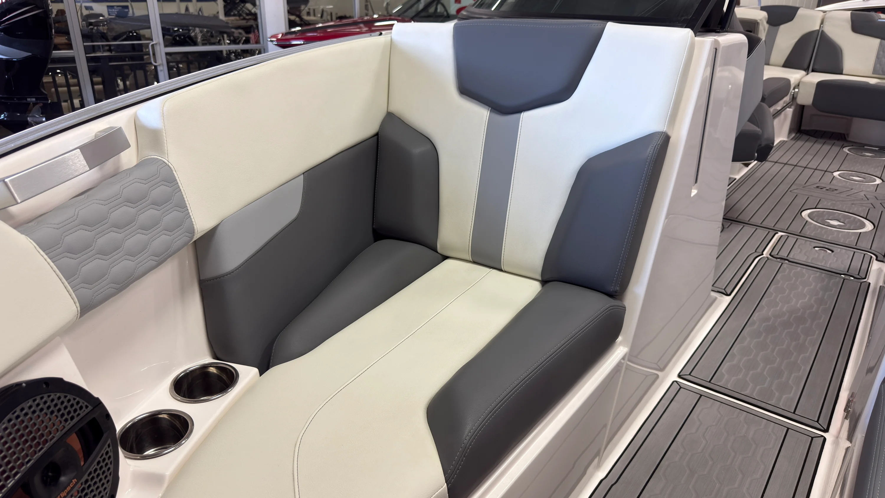 2024 Mastercraft XT25 Image Thumbnail #37