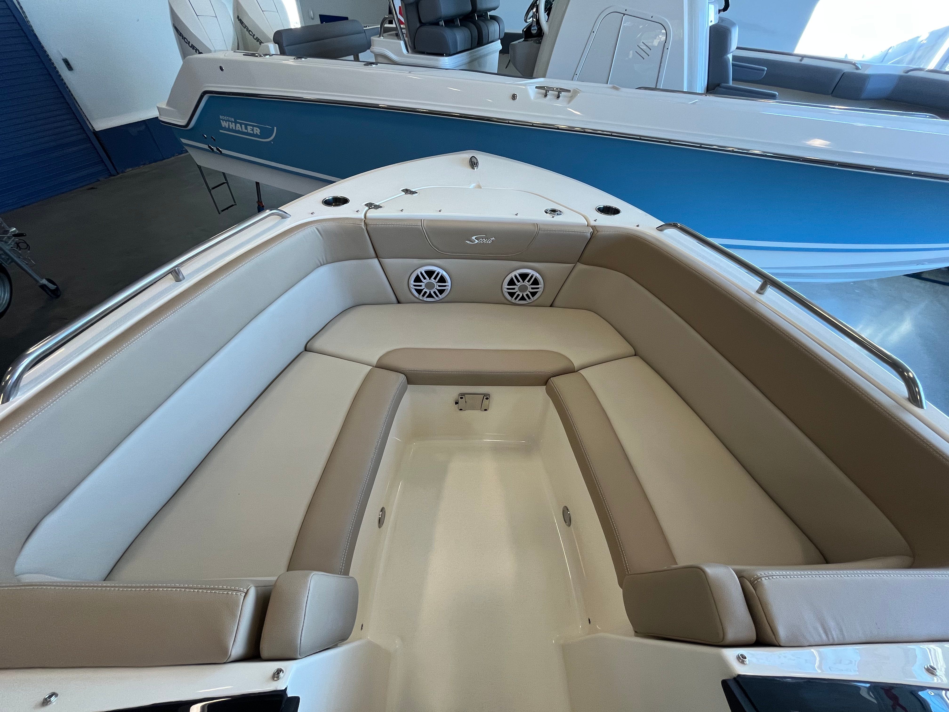 2024 Scout 215 Dorado Image Thumbnail #14