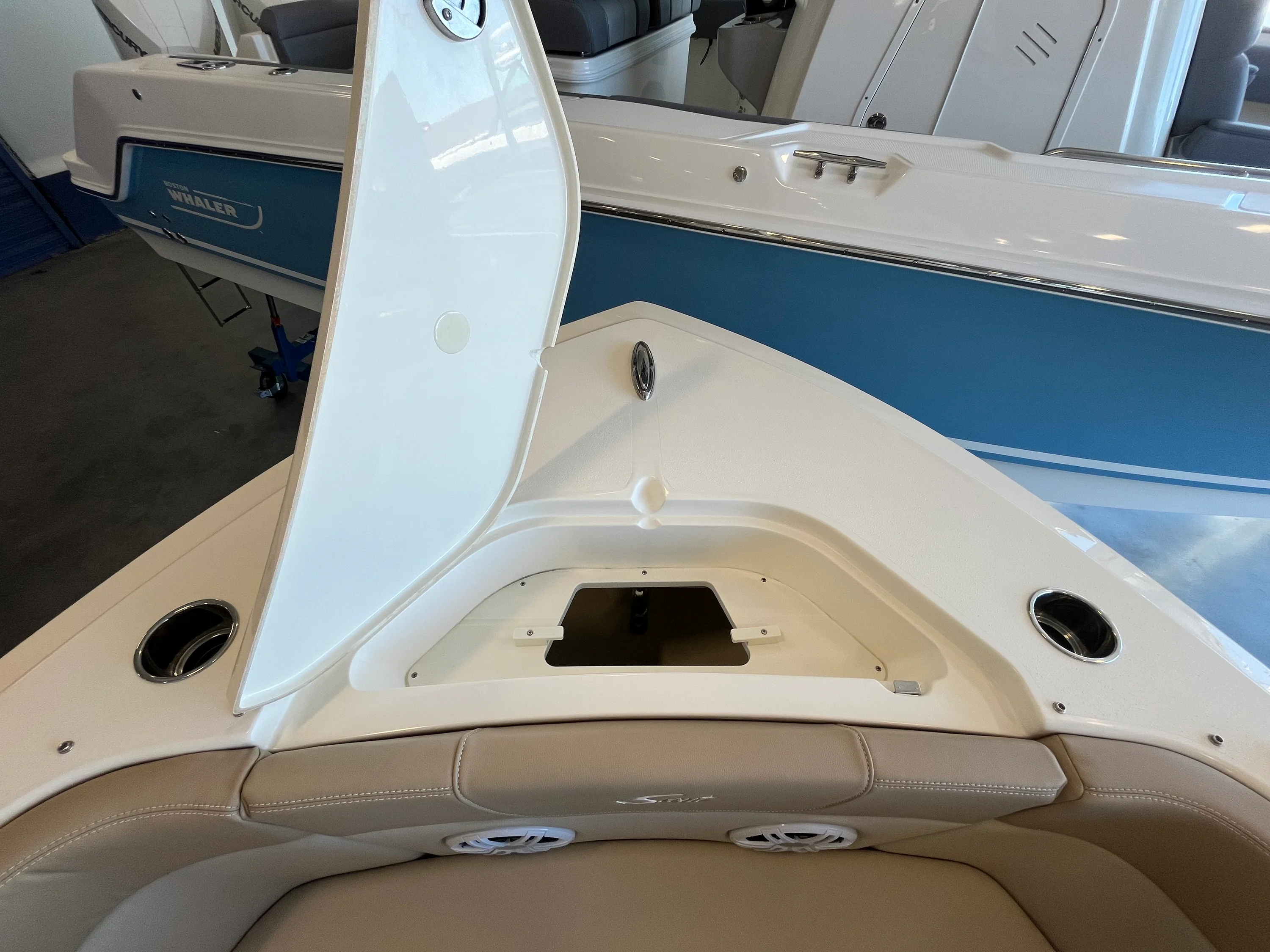 2024 Scout 215 Dorado Image Thumbnail #16