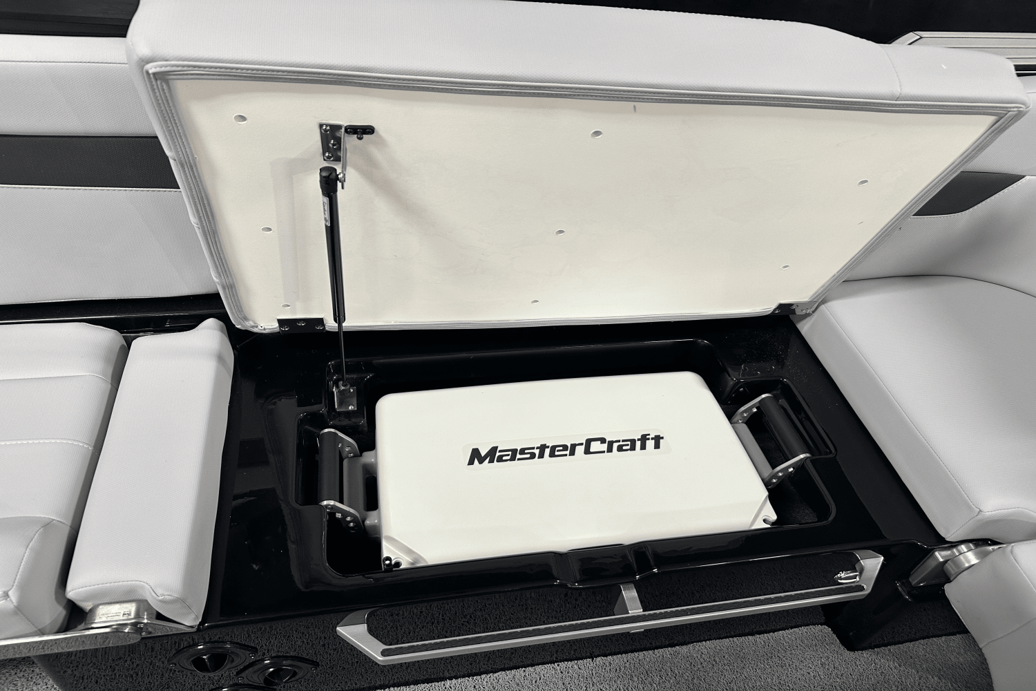 2024 Mastercraft XT25 Image Thumbnail #40