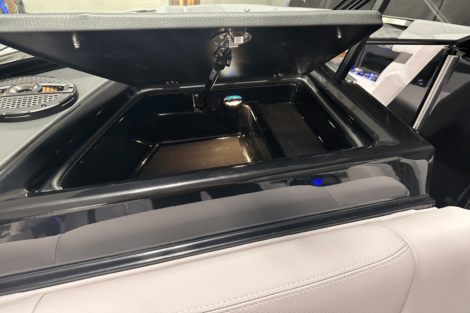 2024 Mastercraft XT25 Image Thumbnail #46