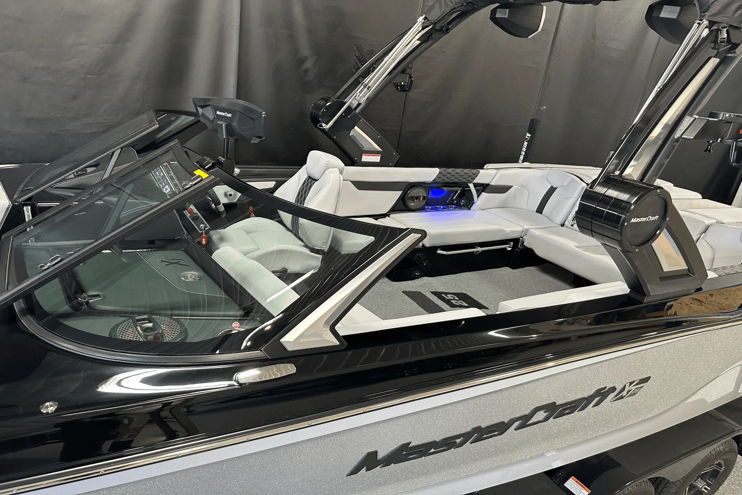 2024 Mastercraft XT25 Image Thumbnail #4