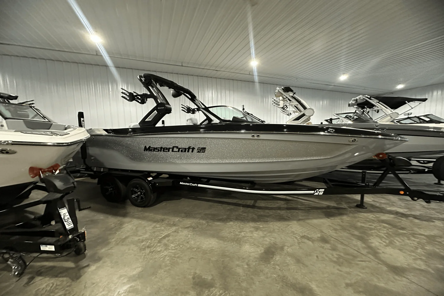 2024 Mastercraft XT25 Image Thumbnail #11