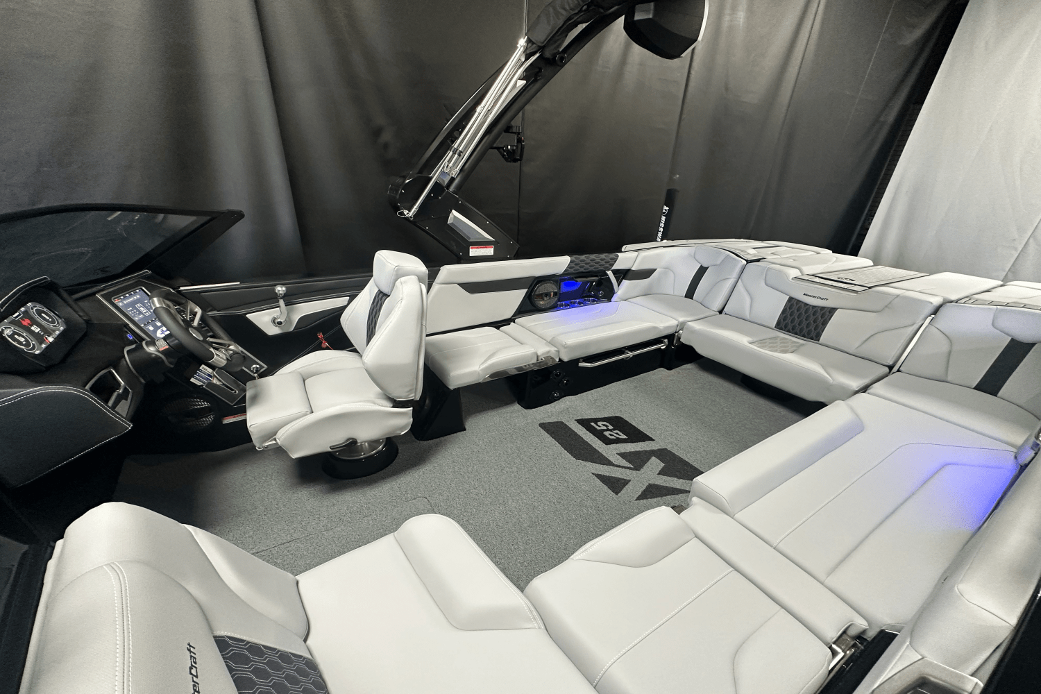 2024 Mastercraft XT25 Image Thumbnail #5