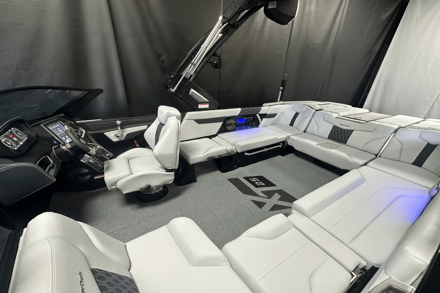 2024 Mastercraft XT25 Image Thumbnail #5