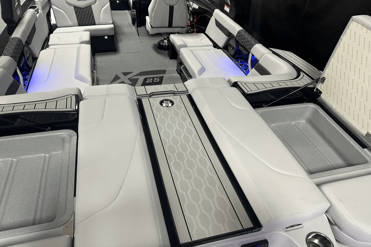 2024 Mastercraft XT25 Image Thumbnail #25