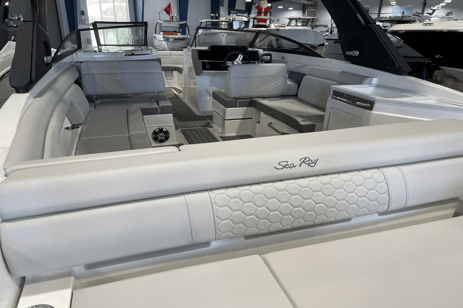 2024 Sea Ray
                                                             SDX 290 Outboard Image Thumbnail #8