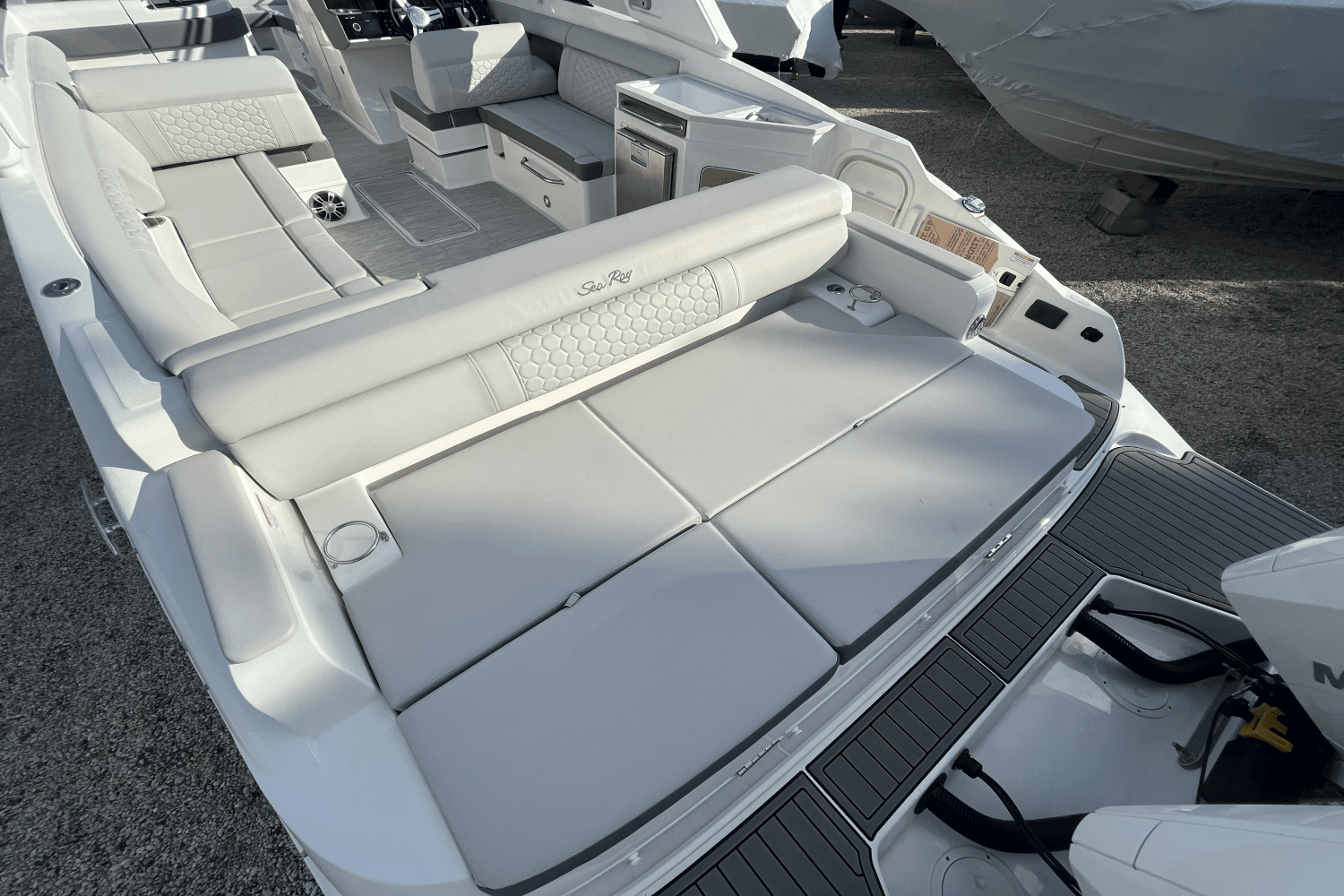 2024 Sea Ray SDX 290 Outboard Image Thumbnail #24