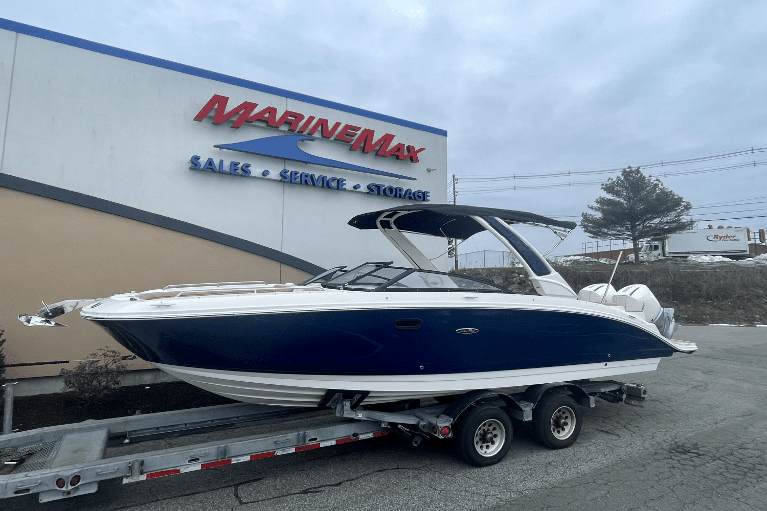 2024 Sea Ray SDX 290 Outboard Image Thumbnail #2