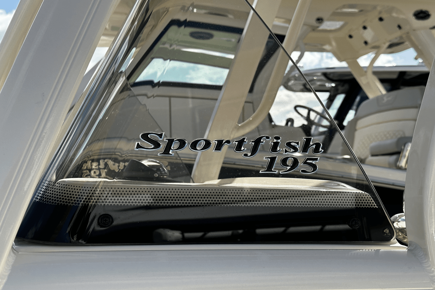 2024 Scout 195 Sportfish Image Thumbnail #2