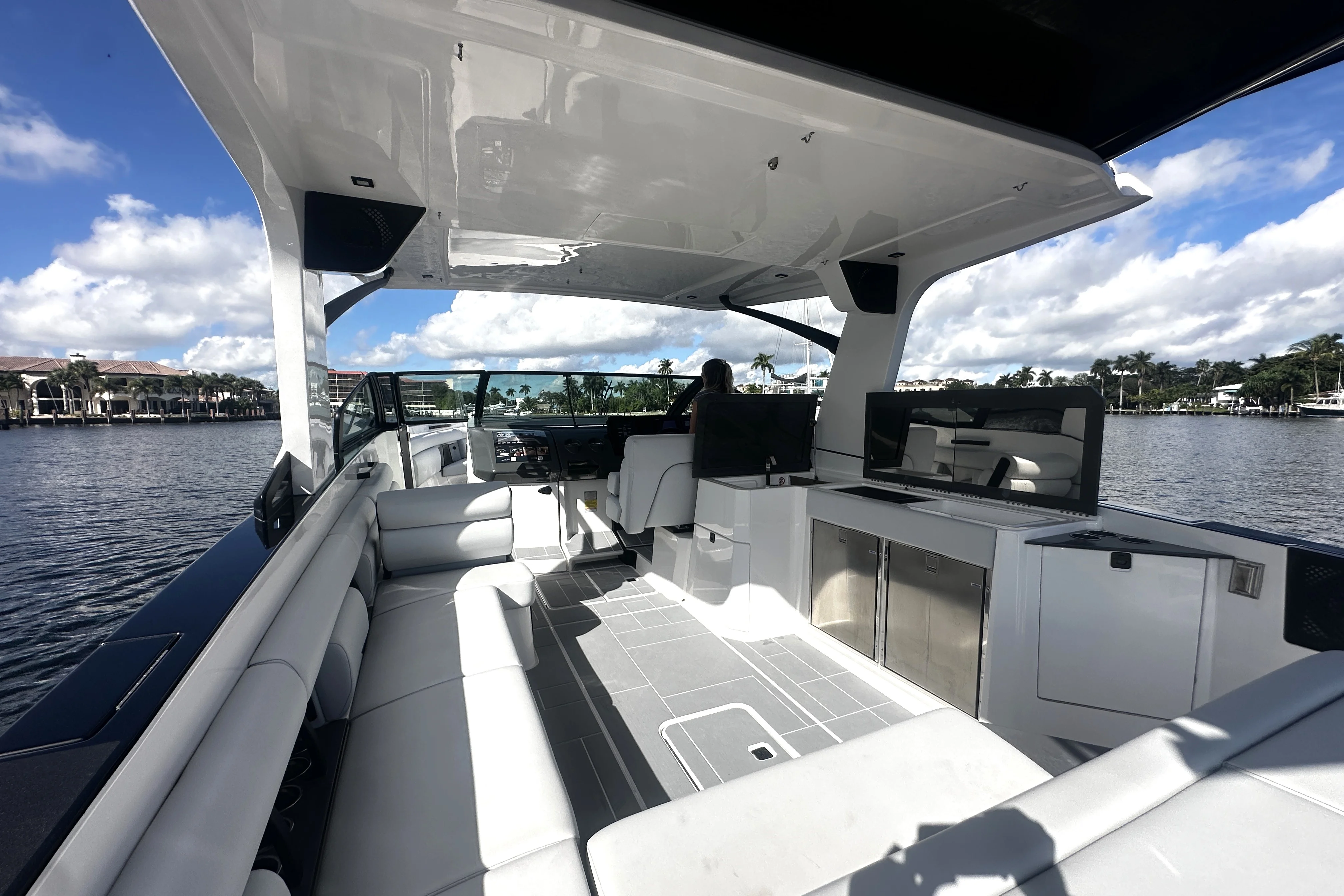 2024 Aviara AV36 Outboard Image Thumbnail #26