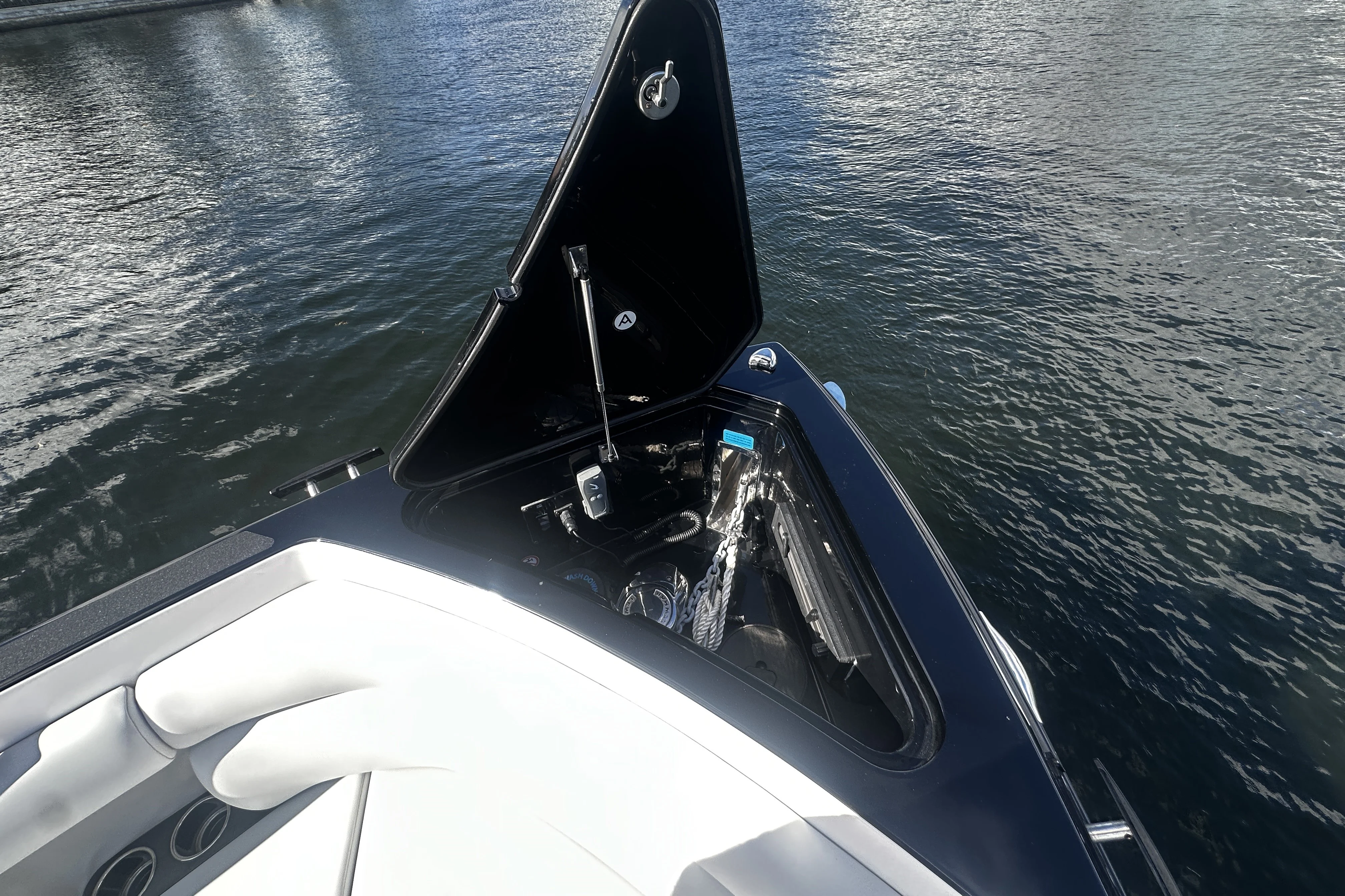 2024 Aviara AV36 Outboard Image Thumbnail #36