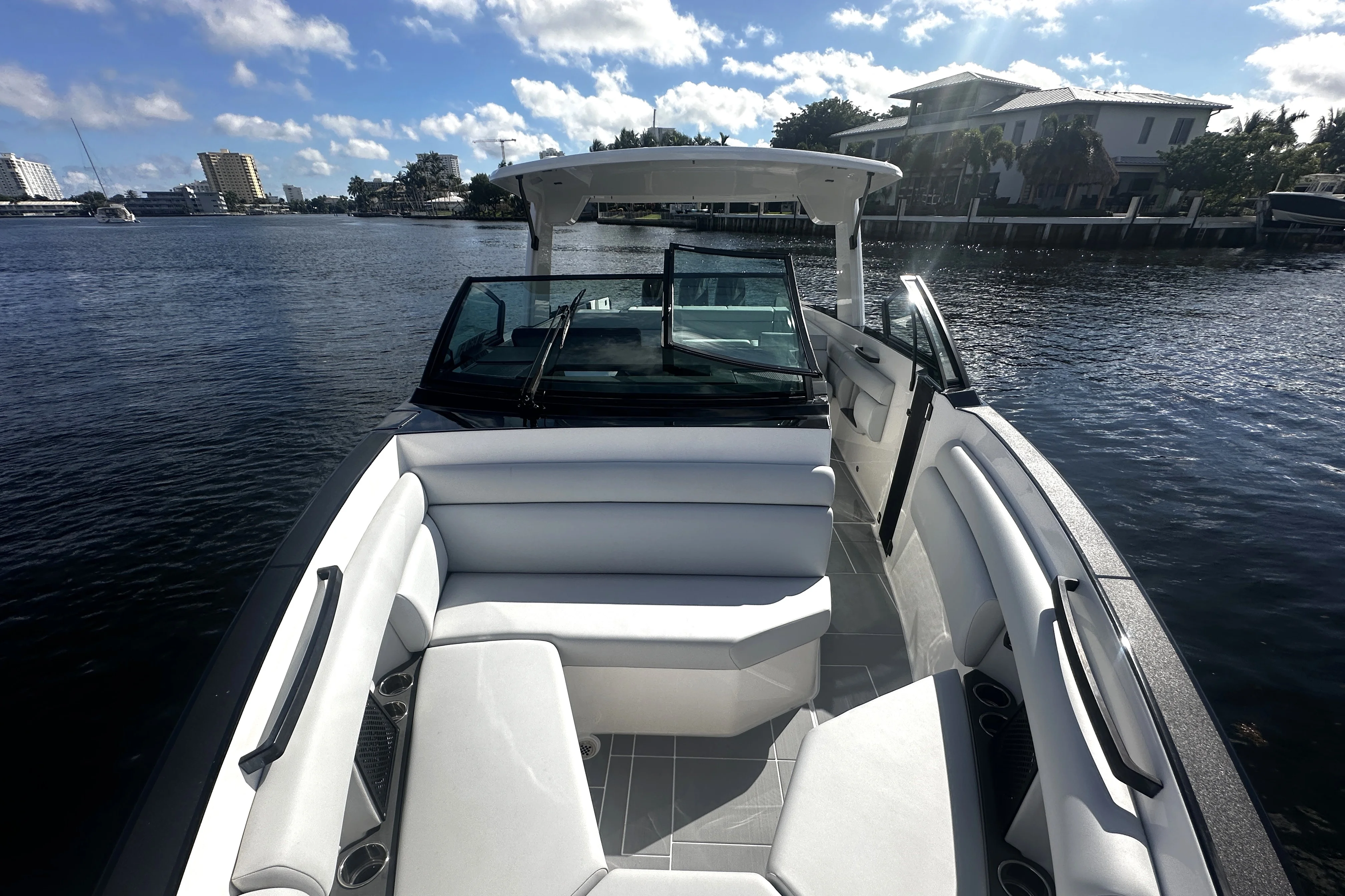 2024 Aviara AV36 Outboard Image Thumbnail #35